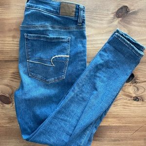 American Eagle hi-rise jagging sz14s